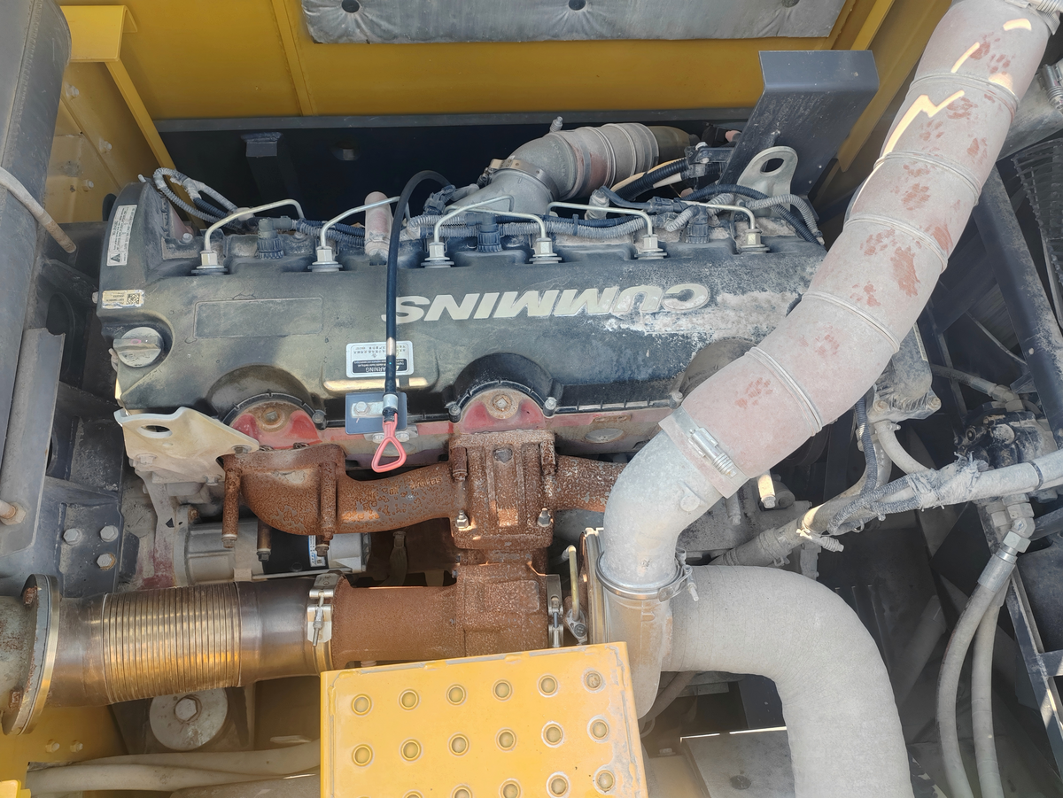 Used XCMG XE600DK MAX Crawler Excavator, 50‑Ton Unit 00018