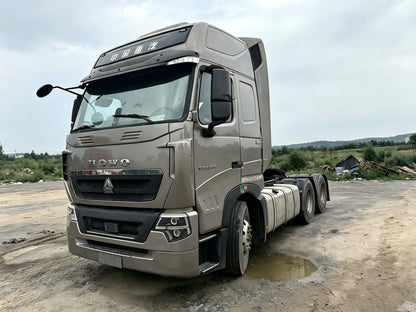 Used SINOTRUK HOWO TH7 480 HP 6×4 Tractor Truck
