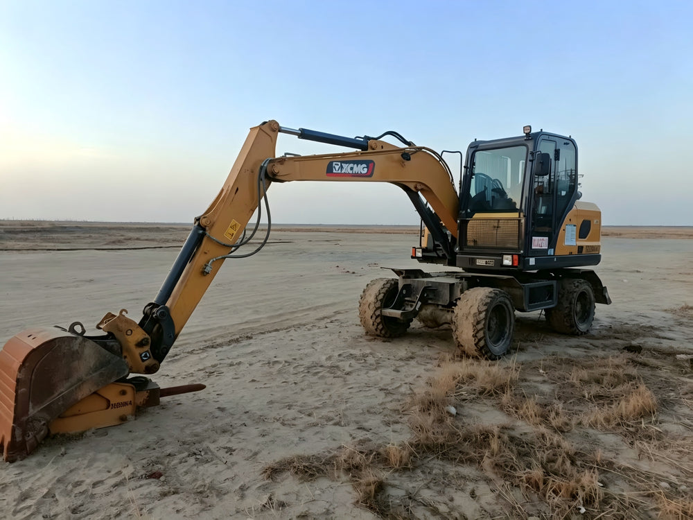 Used 2025 XCMG XE80WG 6.9 t Wheeled Excavator – Unit 00082
