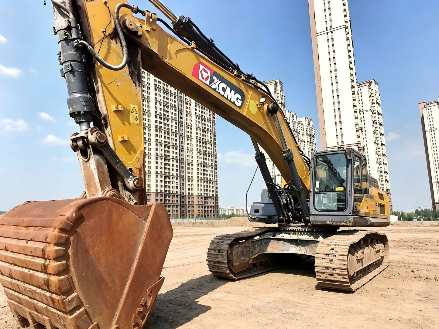 Used 2021 XCMG XE490DK 48 t Crawler Excavator – Unit 03390