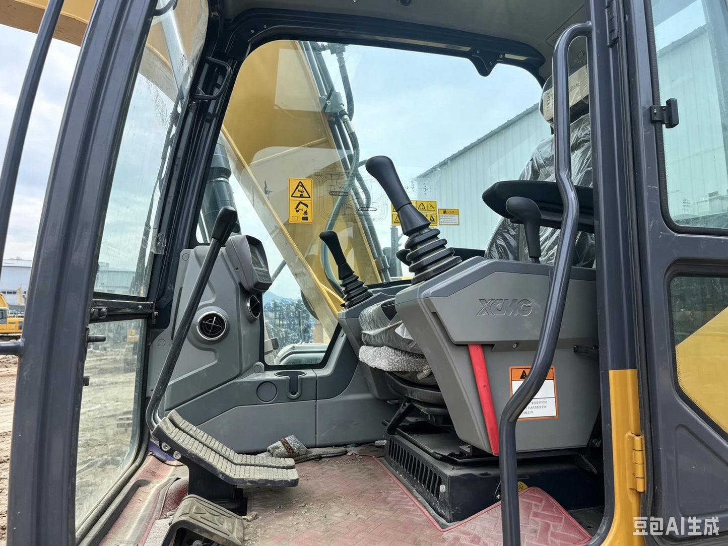 Used XCMG XE135D 13.2 t Crawler Excavator