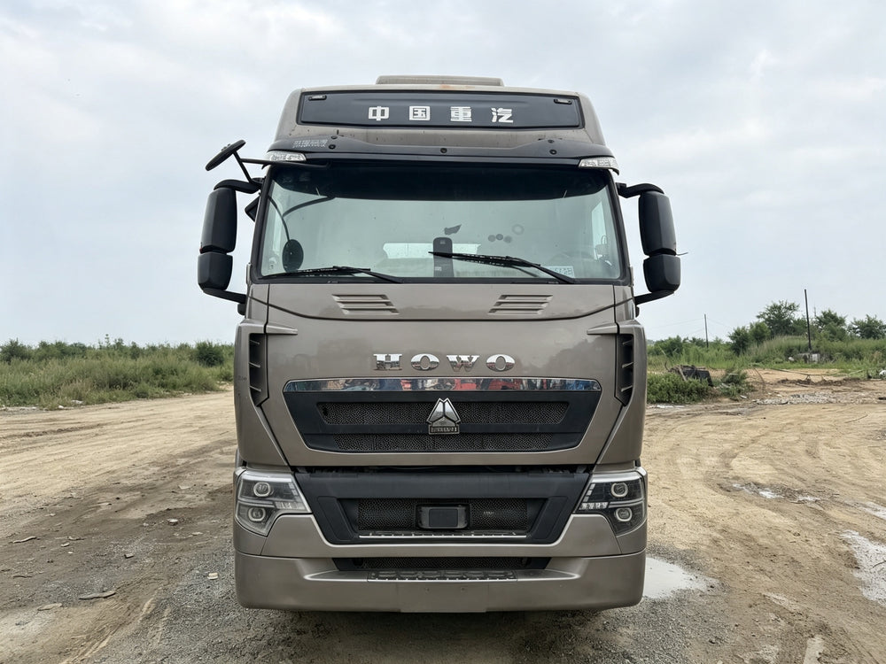 Used SINOTRUK HOWO TH7 480 HP 6×4 Tractor Truck