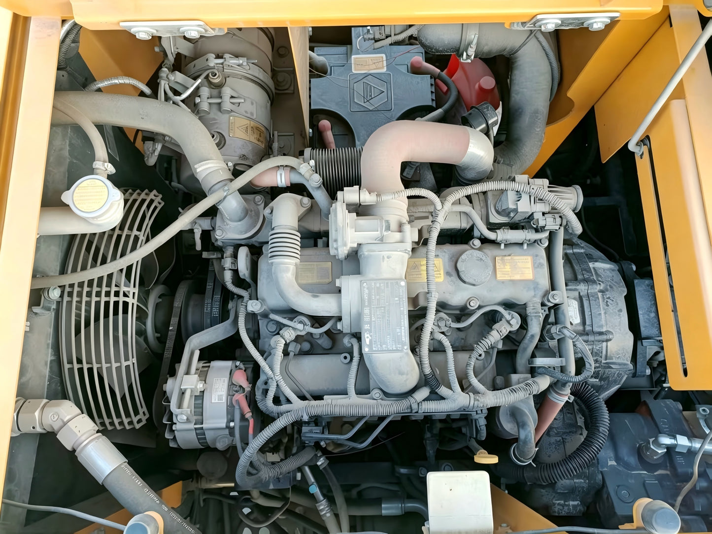 Used 2025 XCMG XE80WG 6.9 t Wheeled Excavator – Unit 00082