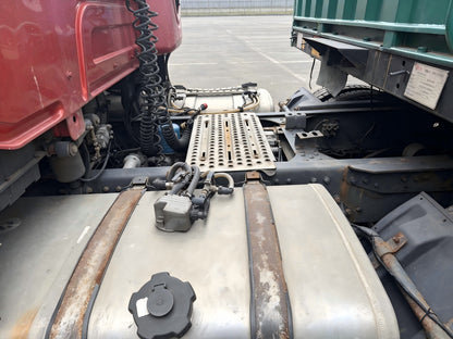 Used Chenglong T5 375 HP 6×4 Tractor Truck