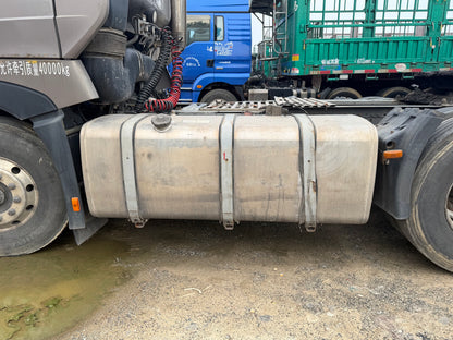 Used SINOTRUK HOWO TH7 480 HP 6×4 Tractor Truck