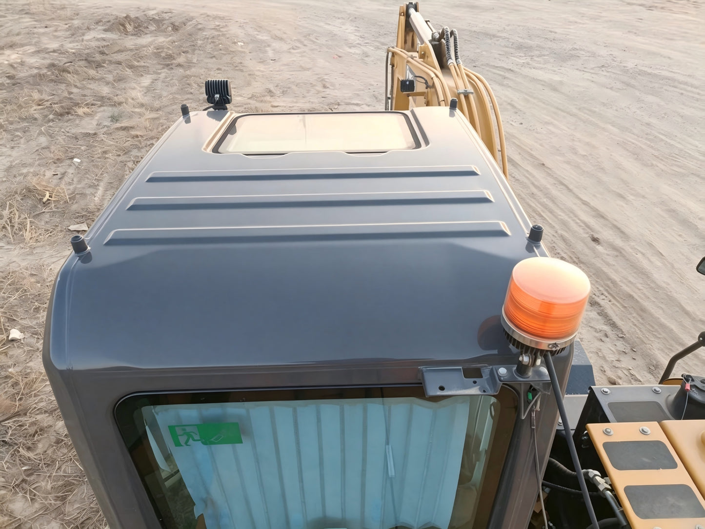 Used 2025 XCMG XE80WG 6.9 t Wheeled Excavator – Unit 00082