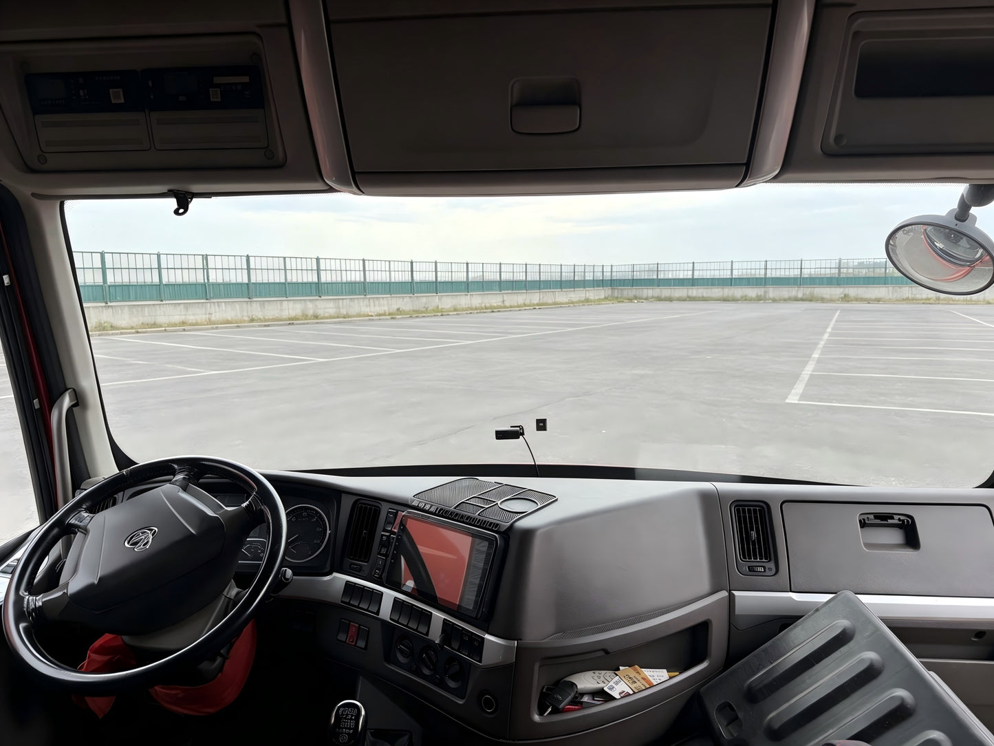 Used Chenglong T5 375 HP 6×4 Tractor Truck