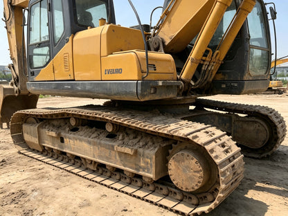 Used XCMG XE135D 13.2 t Crawler Excavator