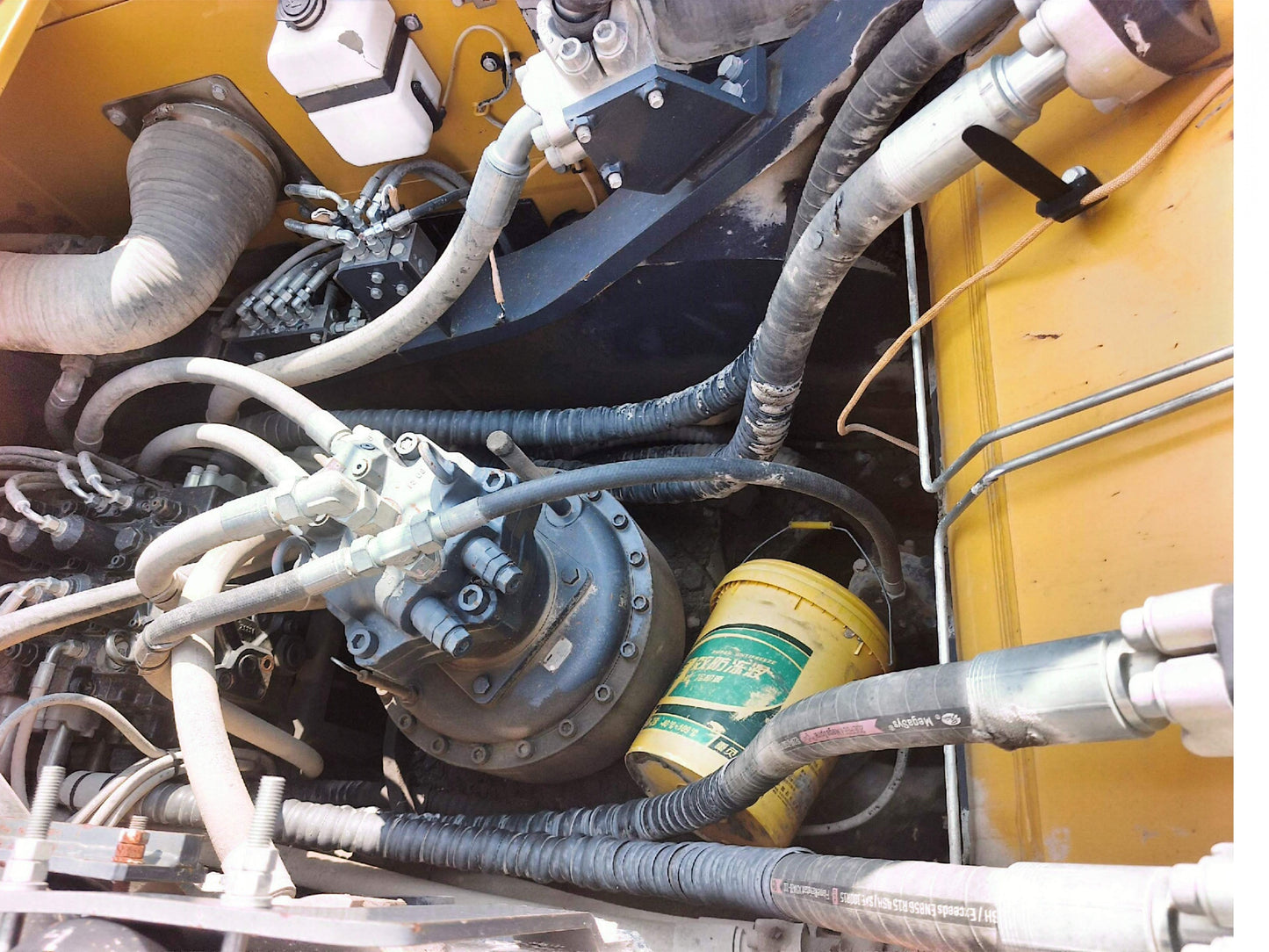 Used 2022 XCMG XE600DK MAX 59.5 t Crawler Excavator – Unit 00109