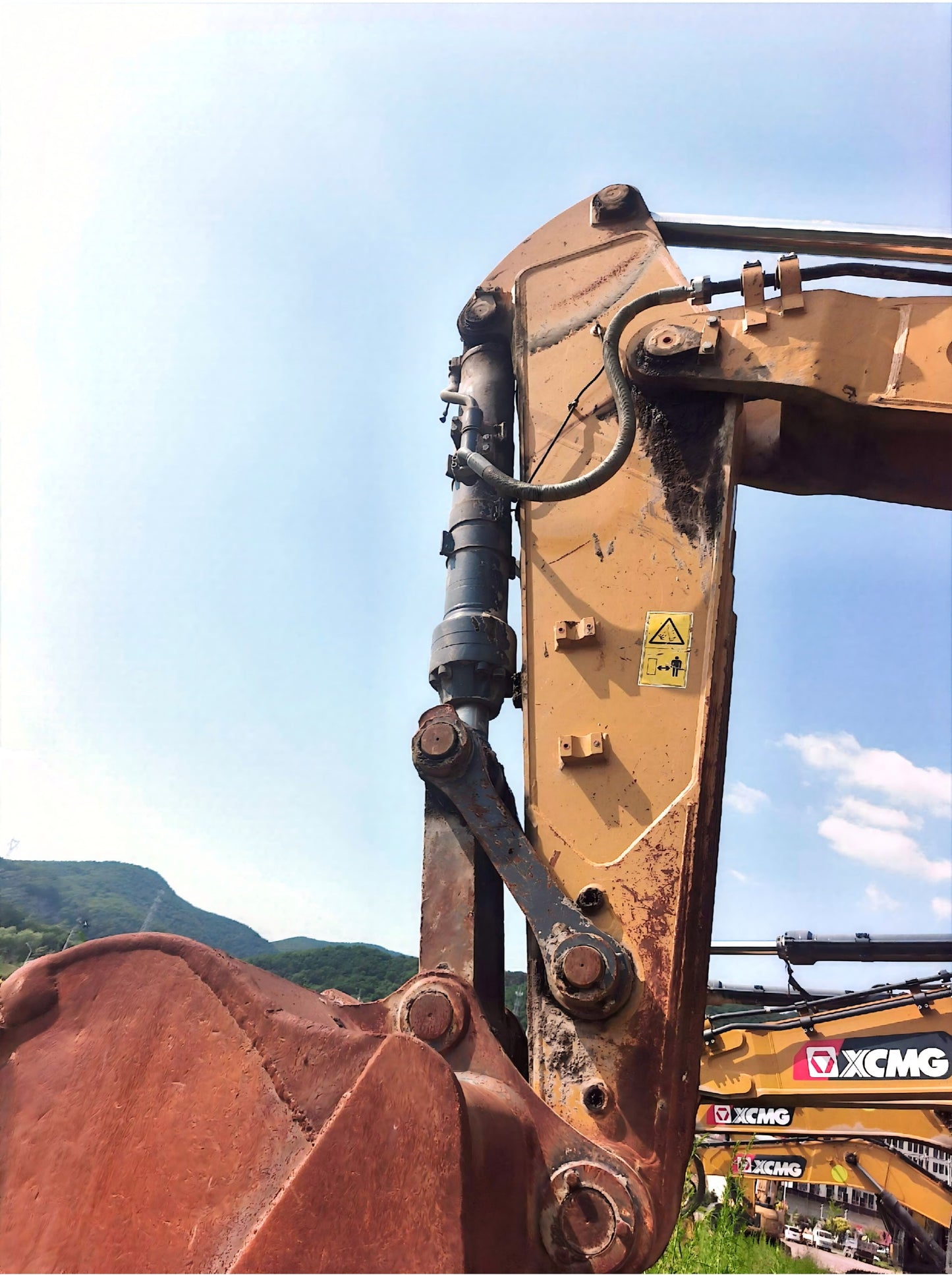 Used 2021 XCMG XE490DK 48 t Crawler Excavator – Unit 03390
