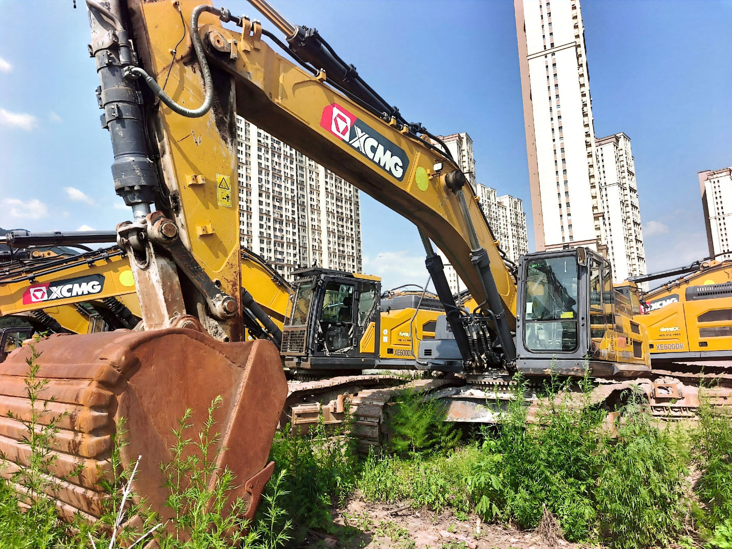 Used 2021 XCMG XE490DK 48 t Crawler Excavator – Unit 03390
