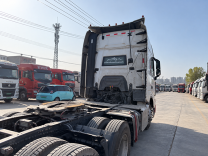 Used 2023 SHACMAN X6000 680 hp 210,000km 6X4 Tractor Truck