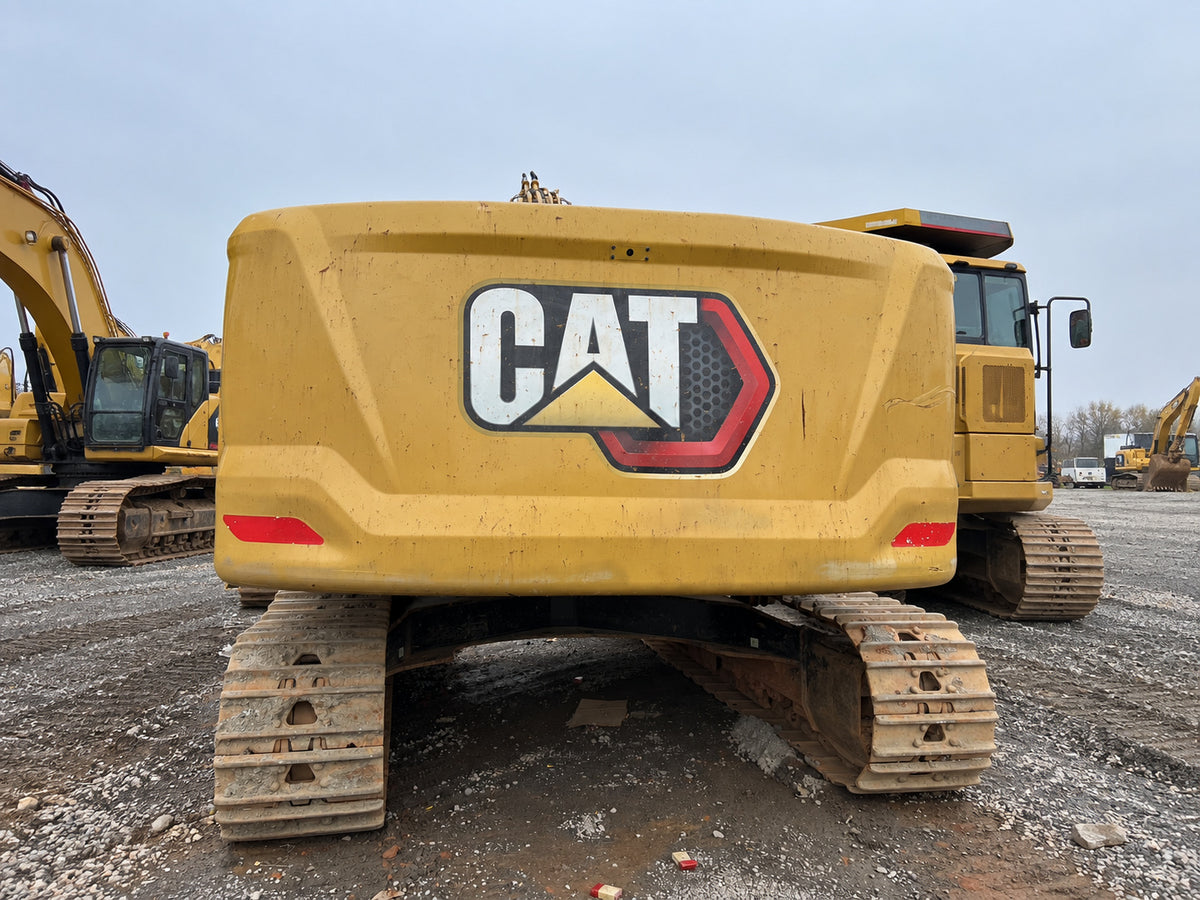 Used 2023 A41 CAT 333 32.9 t 6600h Crawler Excavator – Unit CAT333