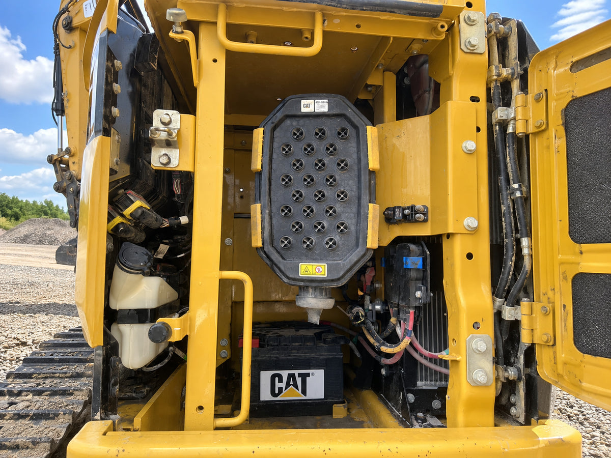 Used 2023 A39 CAT 333 32.9 t 5400h Crawler Excavator – Unit CAT333
