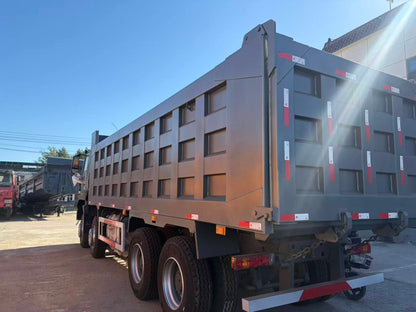 Remanufactured Sinotruk Howo NX 430 hp 8X4 Dump Truck