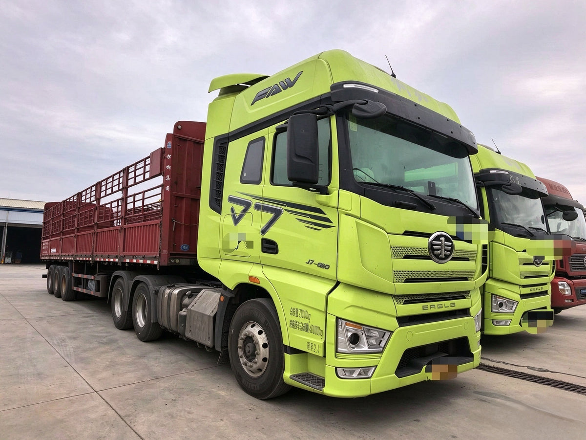 Used 2023 FAW Jiefang J7 660 hp 300,000-400,000km 6X4 Tractor Truck