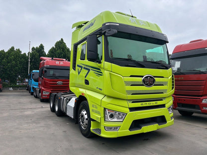 Used 2023 FAW Jiefang J7 660 hp 300,000-400,000km 6X4 Tractor Truck