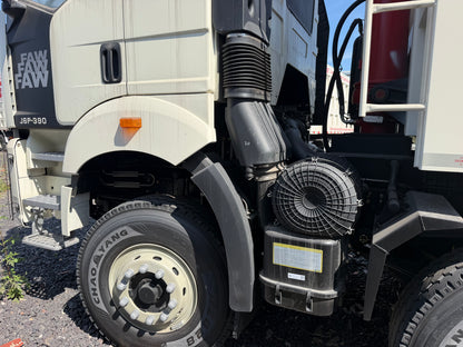 New FAW Jiefang J6P‑390 390 hp 8X4 Dump Truck