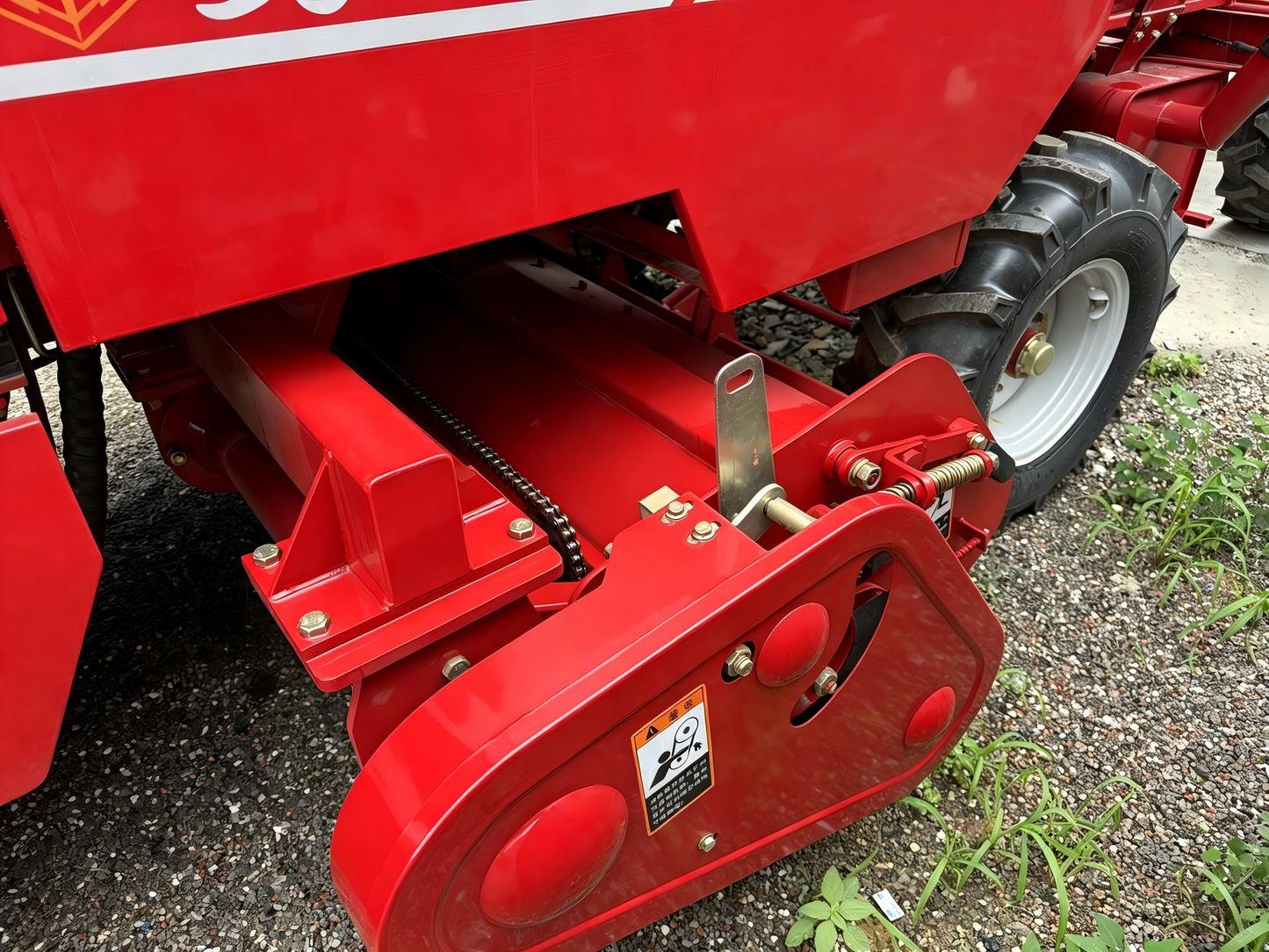 Used YONGMENG 4YZ-5B06 (G4) 5-Row Corn Harvester