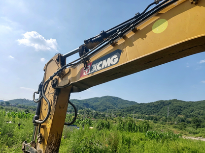 Used XCMG XE600DK MAX 59.5 t Crawler Excavator - Unit 00101