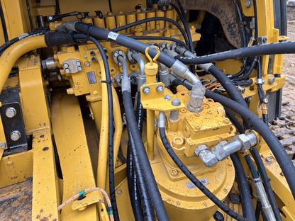 Used 2023 A40 CAT 333 32.9 t 6100h Crawler Excavator – Unit CAT333