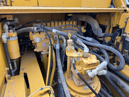 Used 2023 A43 CAT 333 32.9 t 5700h Crawler Excavator – Unit CAT333