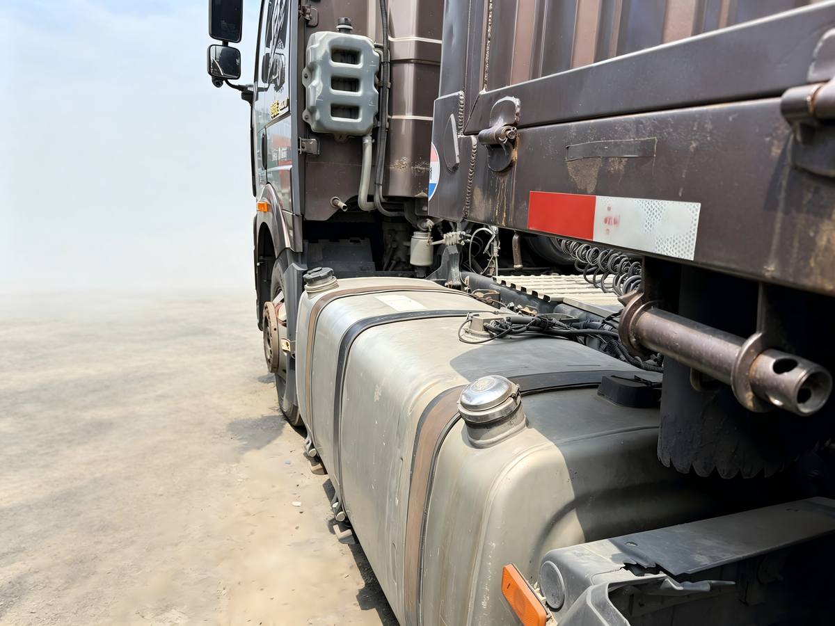 Used FAW Jiefang New J6P 500 HP 6×4 Tractor Truck-9313