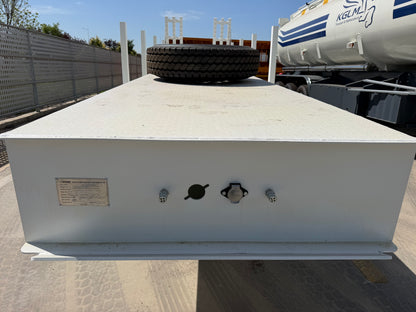 New XCMG XG0CDT860P 72420 kg 13.75 m Lowbed Semi-Trailer