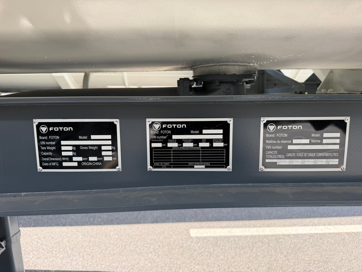 New FOTON TANK45000 60000 kg 12.5 m Aluminum Fuel Tank Semi-Trailer