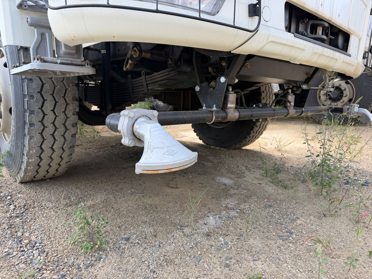 New J6P‑350 350 hp 6X4 Anti-corrosion Liquid Tank Truck