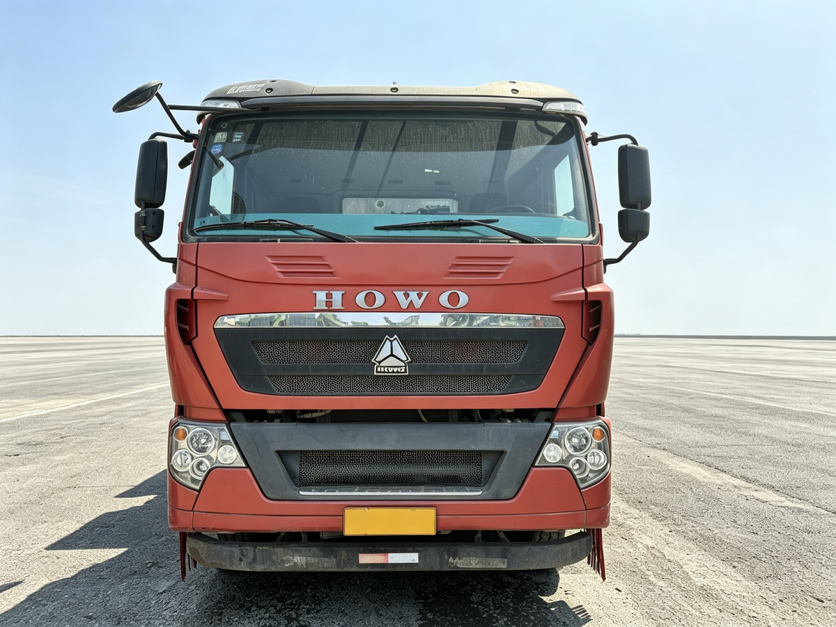 Used SINOTRUK HOWO 440 HP 8×4 Rear Tipping Dump Truck-543