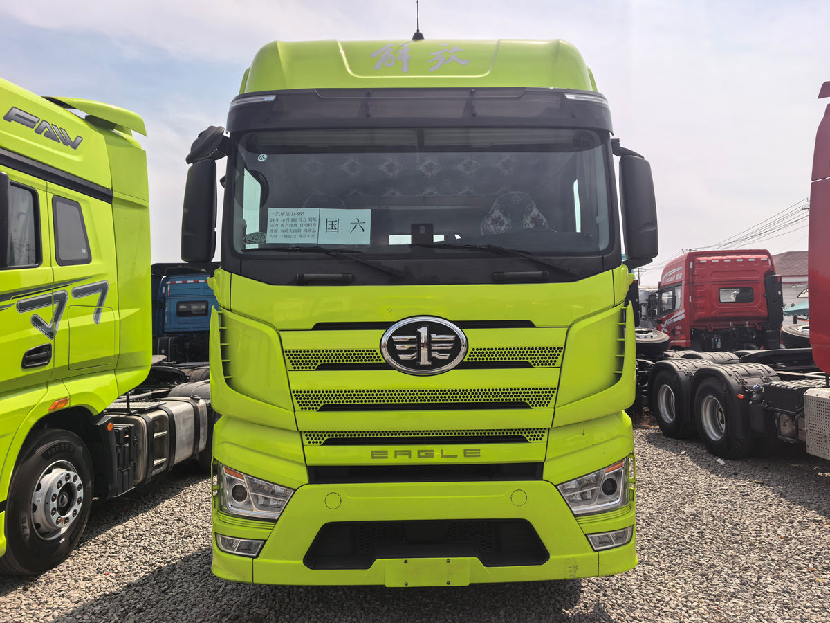 Used 2024 FAW JIEFANG J7 560 hp 6X4 Tractor Truck