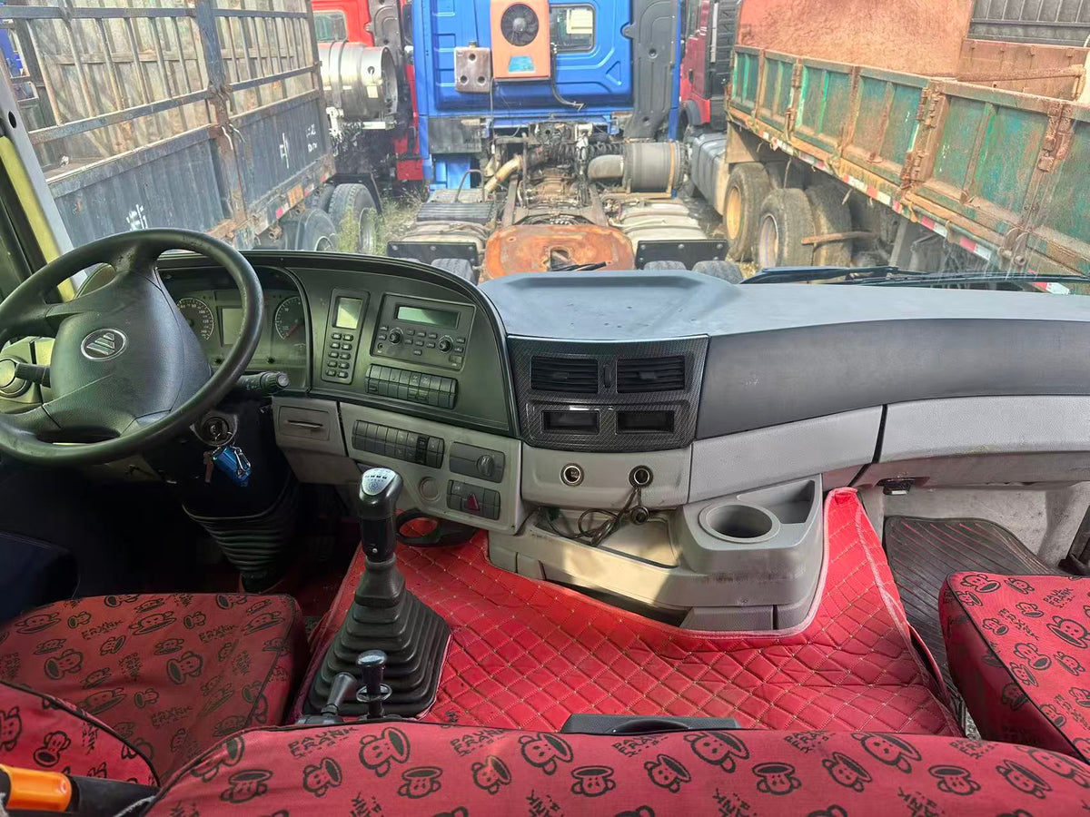 Used April 2019 FOTON AUMAN GTL Heavy Duty Version Manual Transmission 289,948km 460 hp 6X4 Tractor Truck
