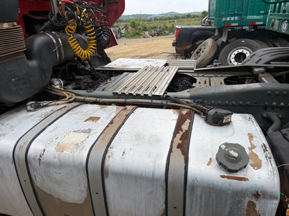 Used SINOTRUK HOWO 430 HP 6×4 Tractor Truck-1892