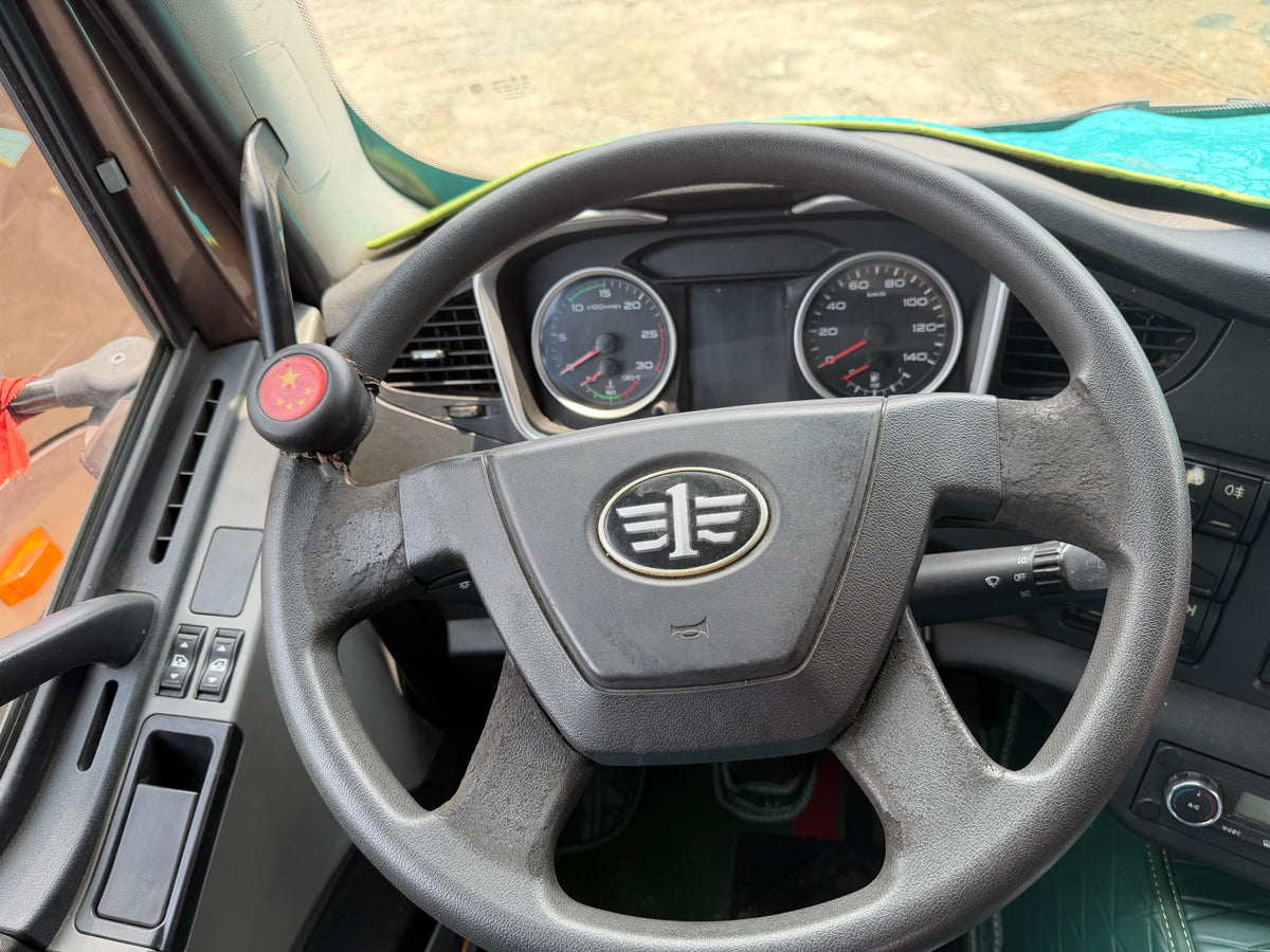 Used FAW J6P 390HP 6×4 Tractor Truck-1839