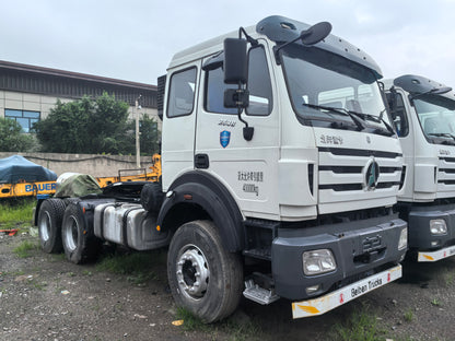Used Sinotruk HOWO 430 hp 6X4 6.9 m Tractor Truck-001