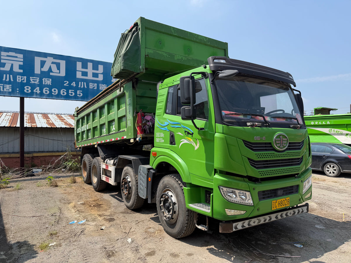 Used FAW Jiefang HanV 2.0 340 hp 8X4 5.8 m Dump Truck-8028