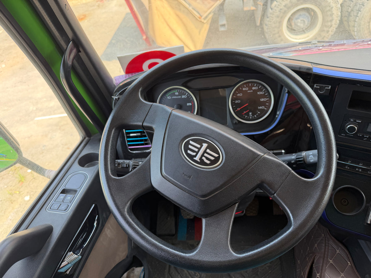 Used FAW Jiefang HanV 2.0 340 hp 8X4 5.8 m Dump Truck-8028
