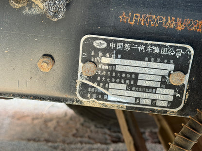 Used FAW Jiefang  350HP 6x4 Rear Dump Truck-2737