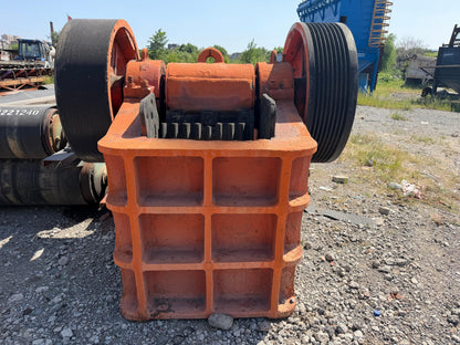 Used Yuefeng PE400×600 6.5t Jaw Crusher