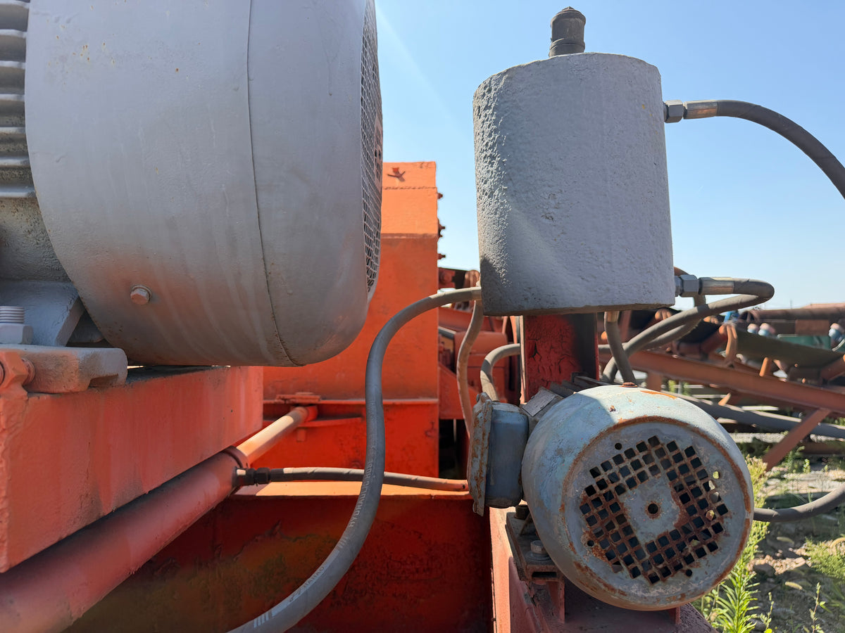 Used Yuefeng PCX-1010 High-efficiency Fine Crusher