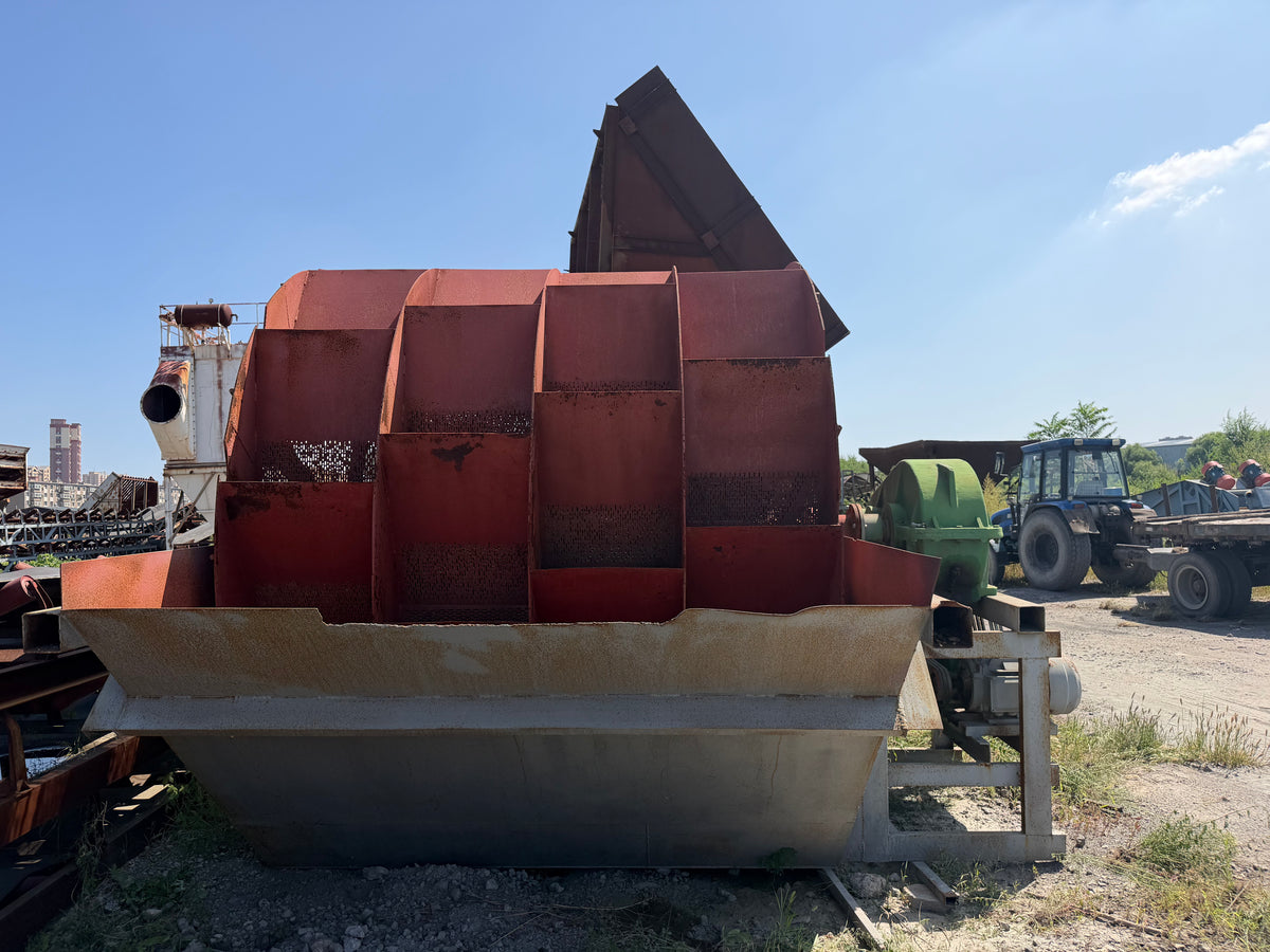 Used Yuefeng 2610 6-7t Wheel Bucket Sand Washer