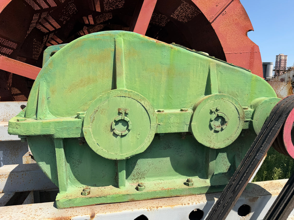 Used Yuefeng 2610 6-7t Wheel Bucket Sand Washer