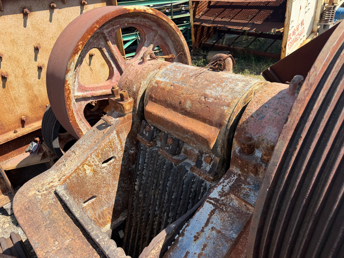 Used Yuefeng PE‑600×900 7t Jaw Crusher