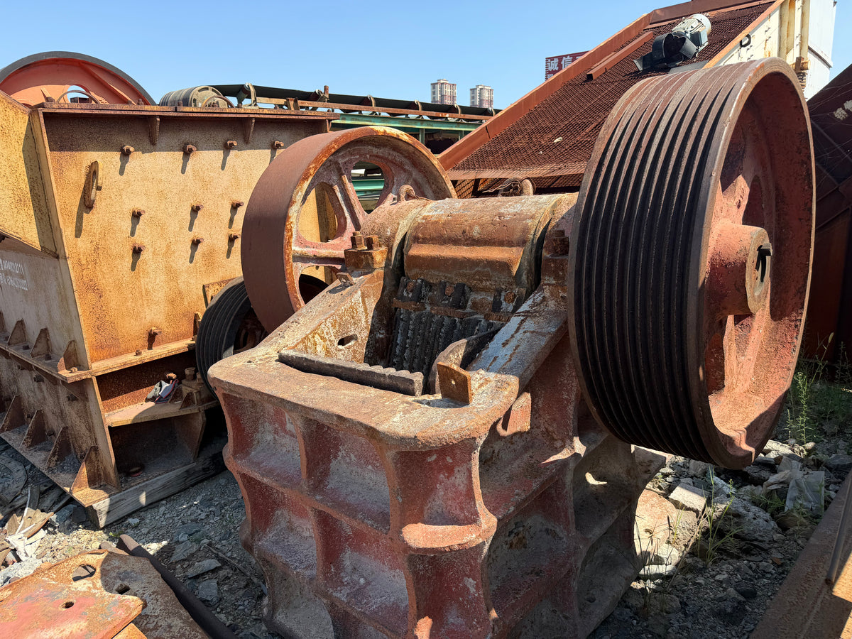Used Yuefeng PE‑600×900 7t Jaw Crusher