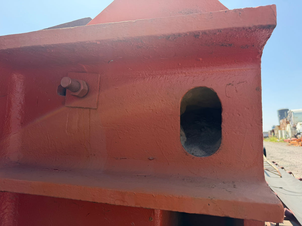 Used Yuefeng PE750×1060 17t Jaw Crusher