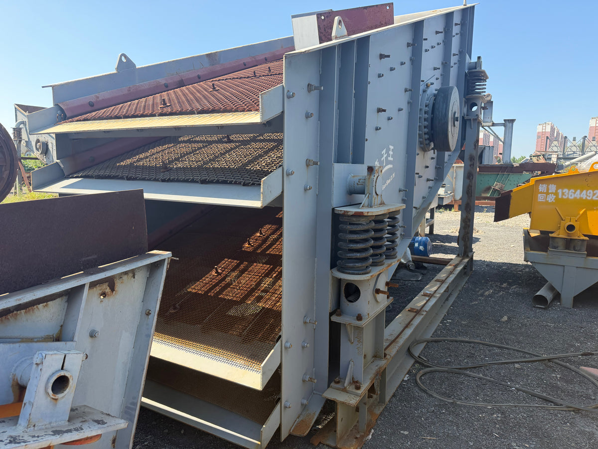 Used Yuefeng 3YK2160 2.1×6.0m Triple Layer Circular Vibrating Screen