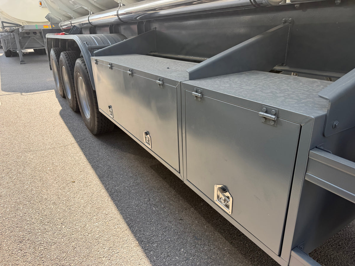 New FOTON TANK45000 60000 kg 12.5 m Aluminum Fuel Tank Semi-Trailer