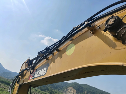 Used XCMG XE600DK MAX 59.5 t Crawler Excavator - Unit 00101