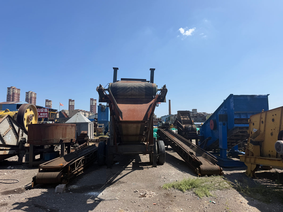 Used PF1315 Tire-type Mobile Impact Crushing Station